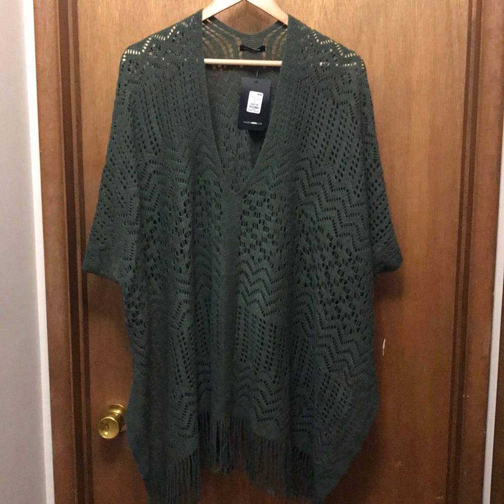 Sweater/Poncho